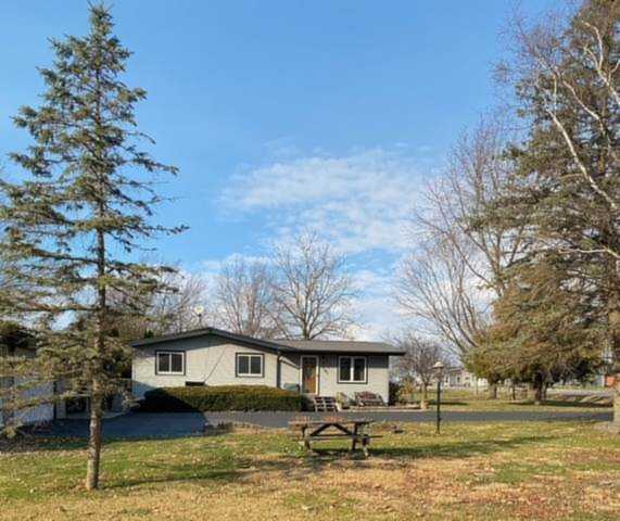 7707 Lawrence Rd Harvard, IL 60033