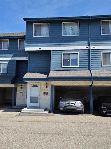 919 38 St NE #302 Calgary, AB T2A 6E1