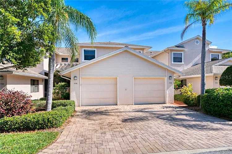 1736 Starling Dr #202 Sarasota, FL 34231