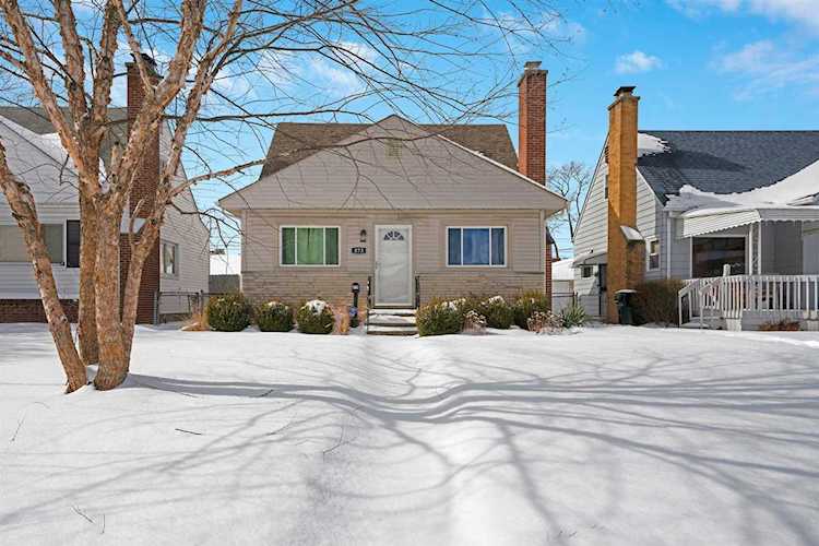 873 Chestershire Road Columbus, OH 43204