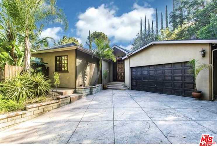 3820 Rhodes Avenue Studio City, CA 91604