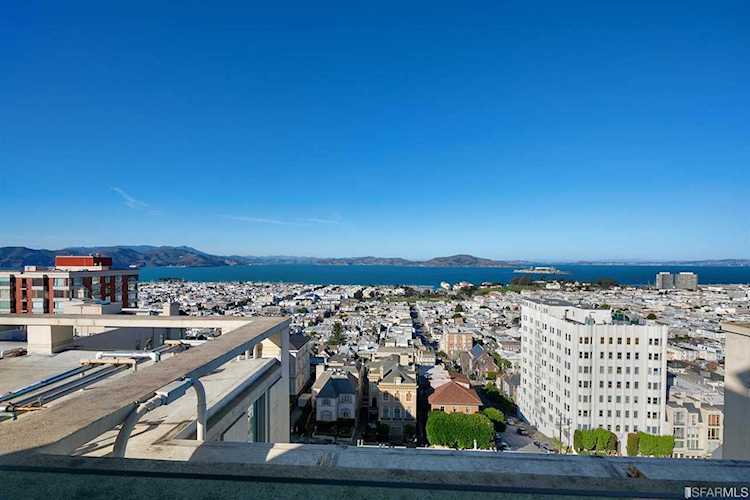 2200 Pacific Avenue #2C San Francisco, CA 94115