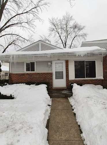 421 Mallview Ln Bolingbrook, IL 60440
