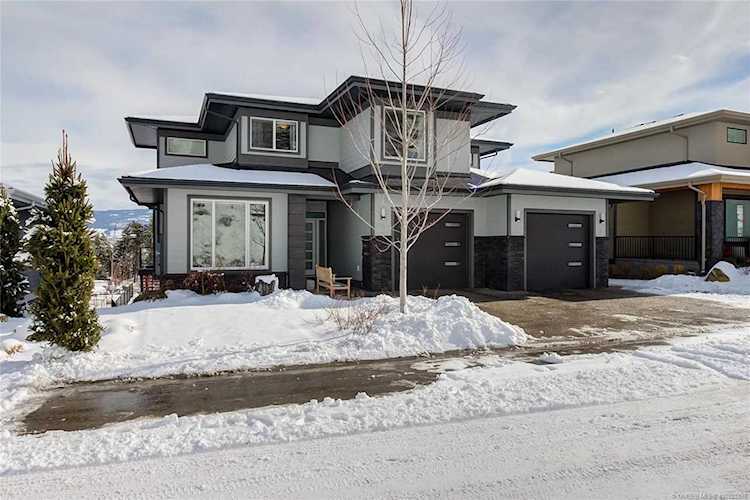 119 Forest Edge Place Kelowna, BC V1V3G3