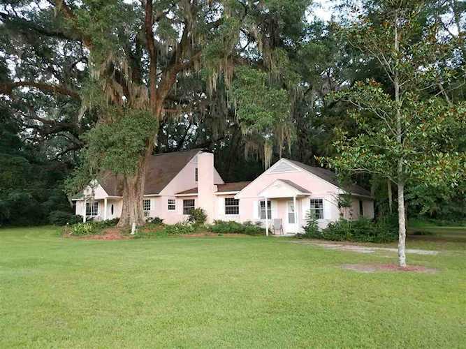 2531 W Tharpe St Tallahassee, FL 32303