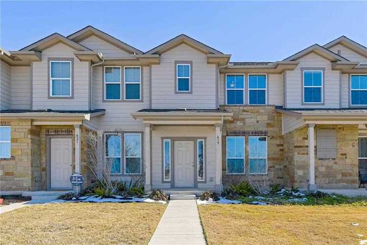 419 Katmai CIR Pflugerville, TX 78660