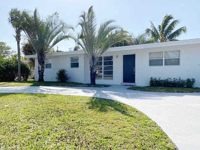 3501 NE E NE 4th Avenue Boca Raton, FL 33431