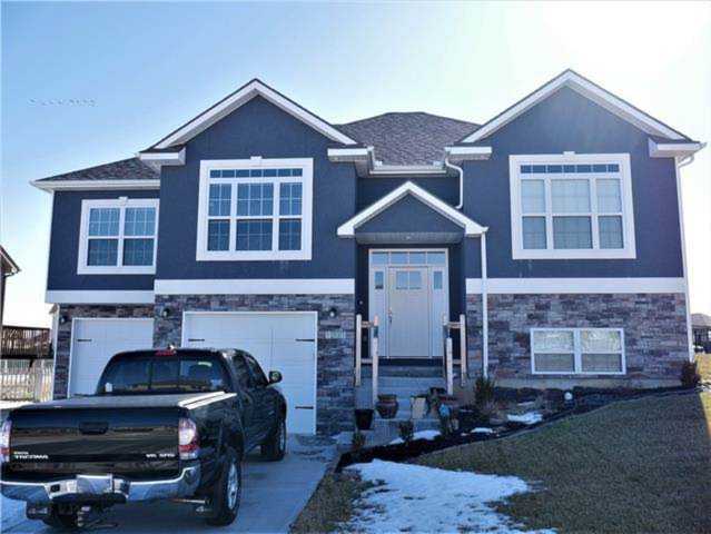 1231 Austin Ct Warrensburg, MO 64093