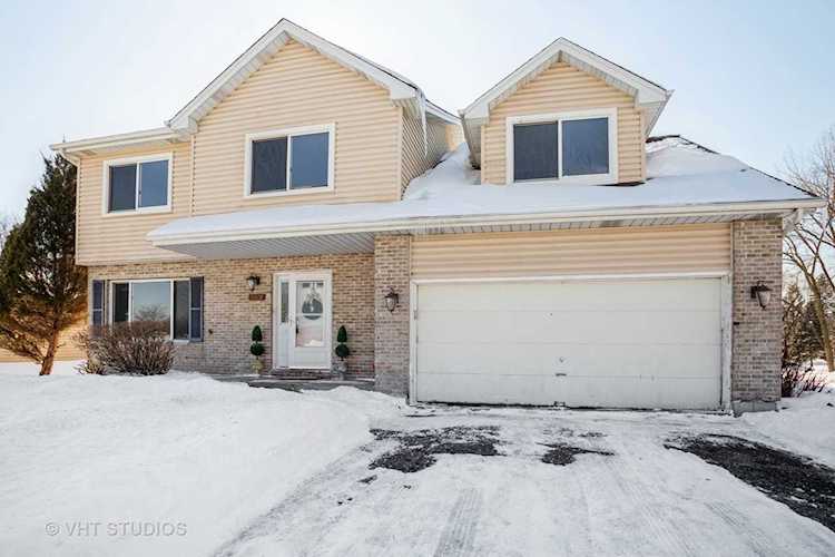 489 Polo Club Dr Glendale Heights, IL 60139