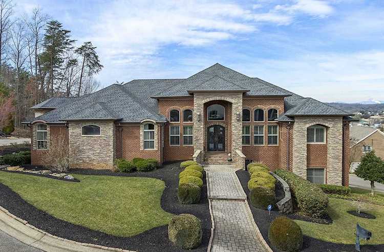 9311 Belgian Way Knoxville, TN 37922