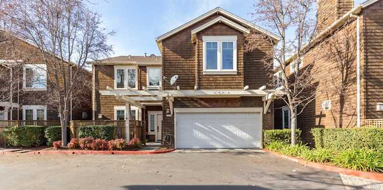 7713 Frengle Court Cotati, CA 94931 | MLS 22031468 Photo 1