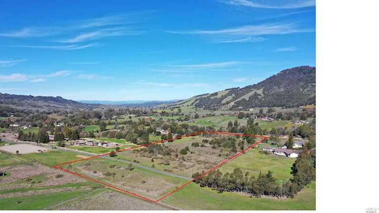 Warehill Road Santa Rosa, CA 95404