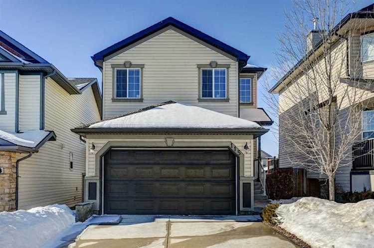 115 Covepark Dr NE Calgary, AB T3K 5Z5