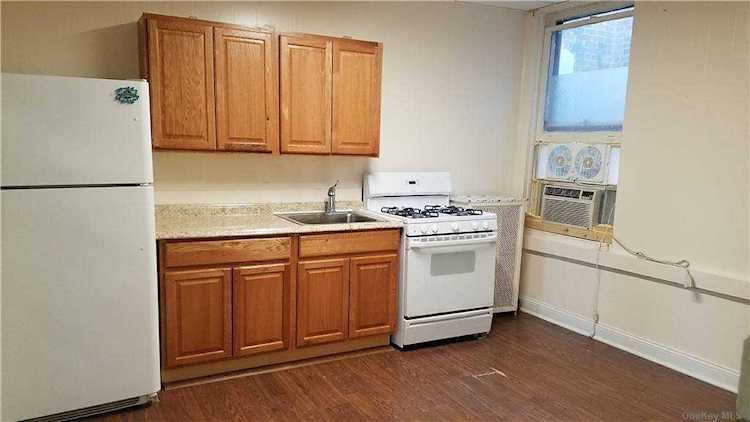 149-18 41 Avenue #3B Flushing, NY 11355