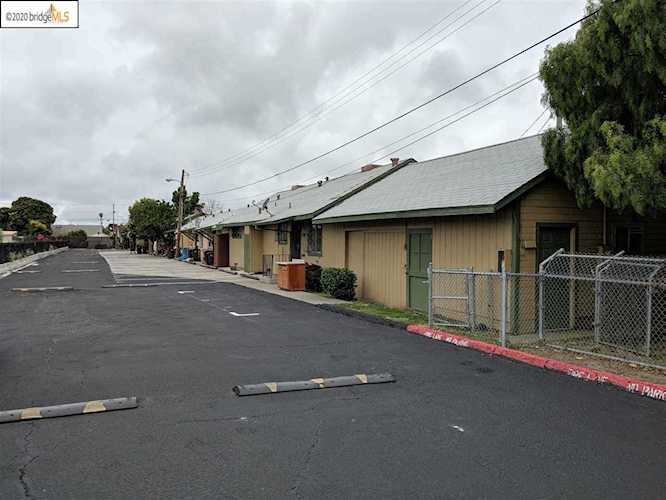 22307 S Garden Ave Hayward, CA 94541