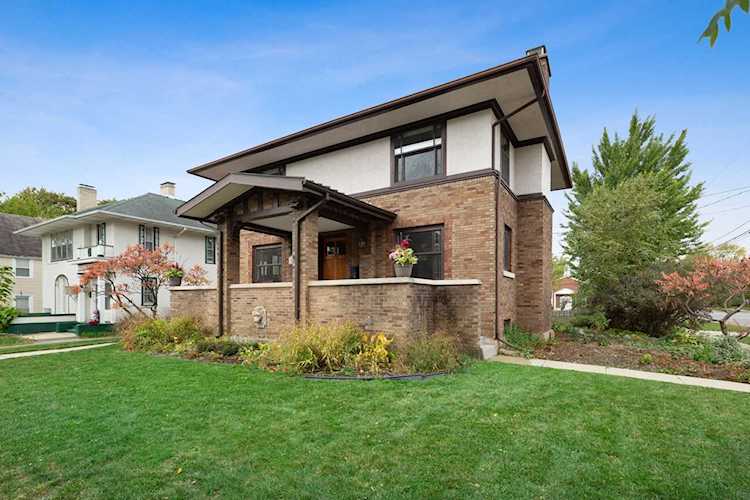500 Arlington Ave Elgin, IL 60120