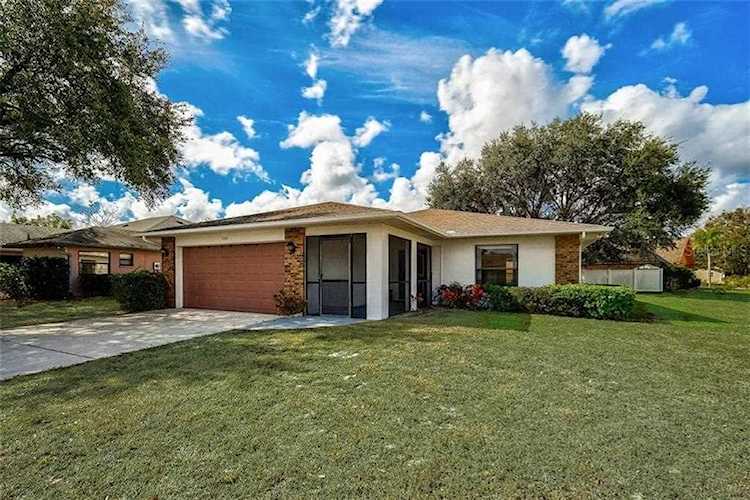 1901 Country Meadows TERRACE Sarasota, FL 34235