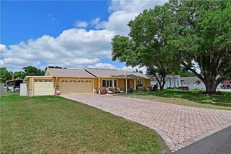 2175 E Leewynn Dr Sarasota, FL 34240