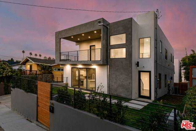 540 N Commonwealth Avenue Los Angeles, CA 90004