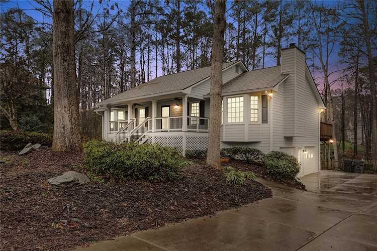 79 Picketts Mill Run Acworth, GA 30101 | 6843670 Photo 1