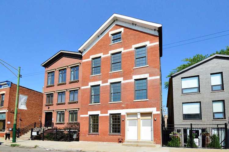 2235 N Clybourn Ave #2R Chicago, IL 60614
