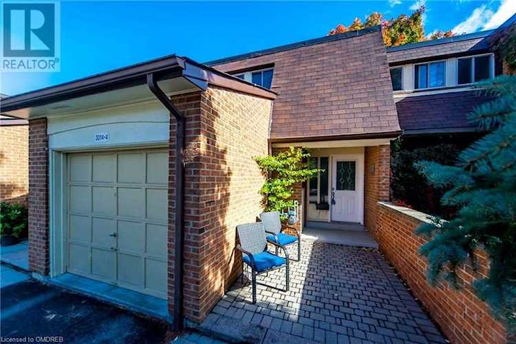 3014 Palmer Drive Burlington, ON L7M1L2
