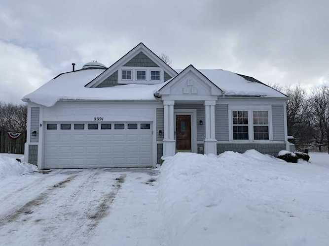 2391 Stanton Circle Lake In The Hills, IL 60156