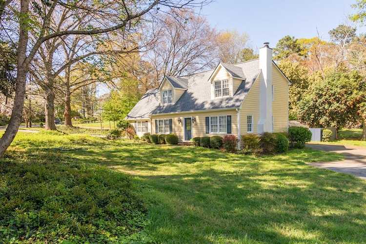 3288 Regalwoods Dr Doraville, GA 30340