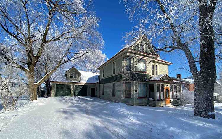 511 Front St Mineral Point, WI 53565