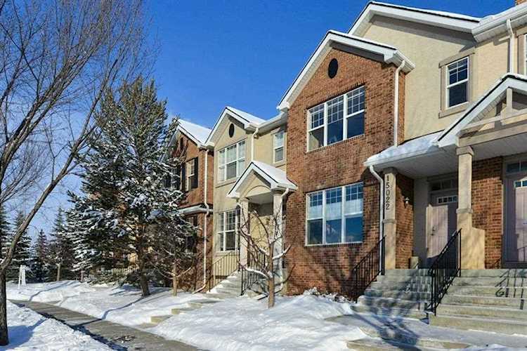 15022 Prestwick Blvd SE Calgary, AB T2Z 4E5