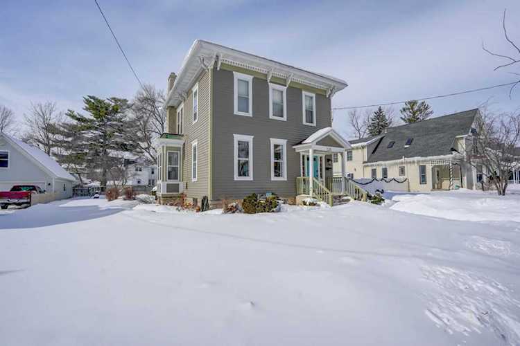 126 N Prairie St Stoughton, WI 53589