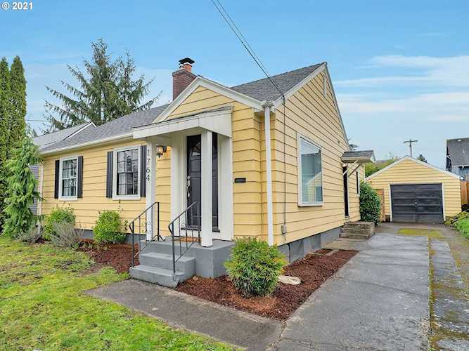 1764 NE Highland St Portland, OR 97211