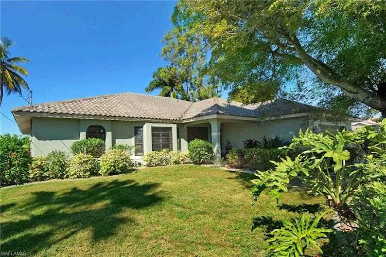 5316 SW 2nd Place Cape Coral, FL 33914