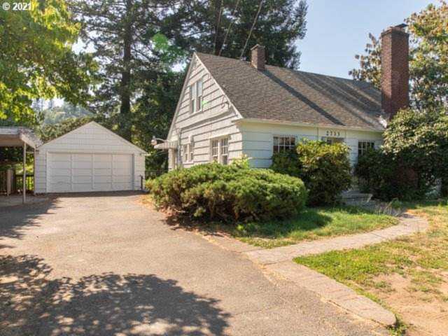 2733 NE 102nd Ave Portland, OR 97220