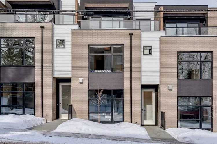 1822 38 Ave SW Calgary, AB T2T 4V1