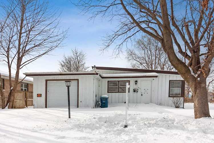 819 Gates St Aurora, IL 60505