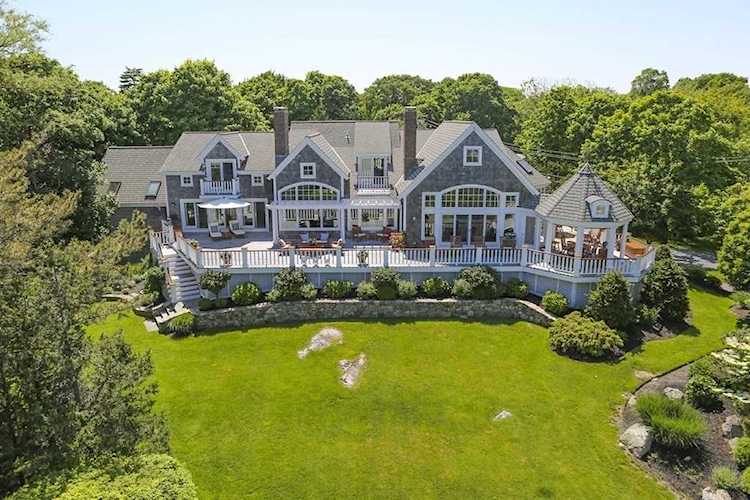 129 Nichols Rd Cohasset, MA 02025