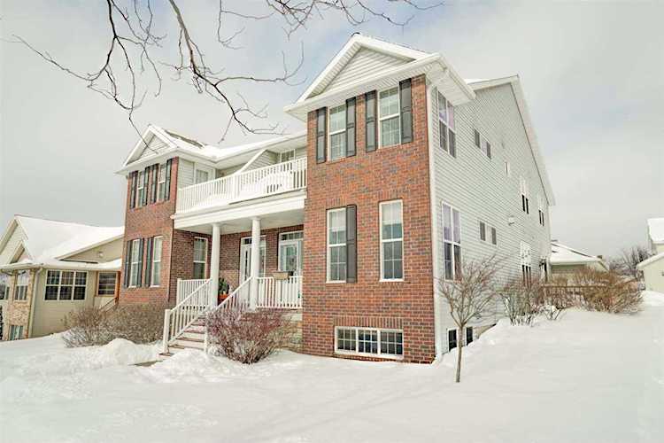 5230 Sassafras Dr Fitchburg, WI 53711
