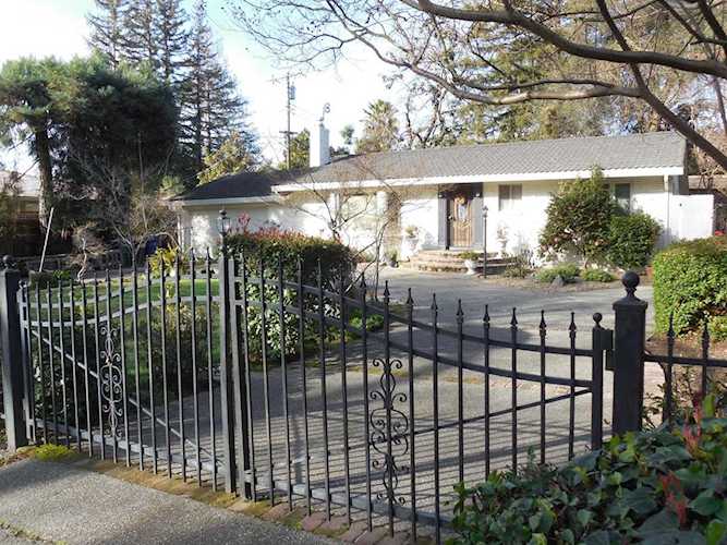 3117 Montclaire Street Sacramento, CA 95821