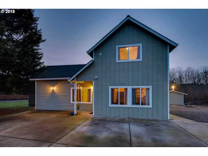 22425 SW Boones Ferry Rd Tualatin, OR 97062