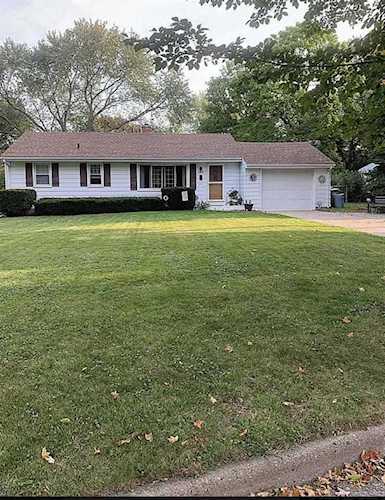 1529 Pleasure Dr Madison, WI 53704