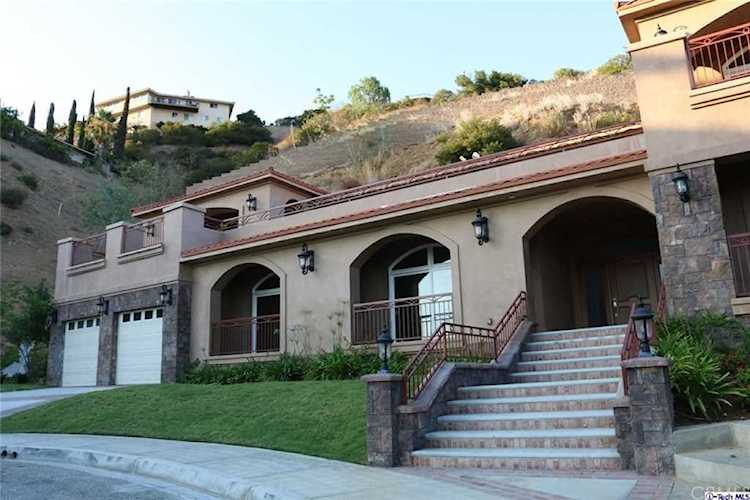 455 Audraine Drive Glendale, CA 91202