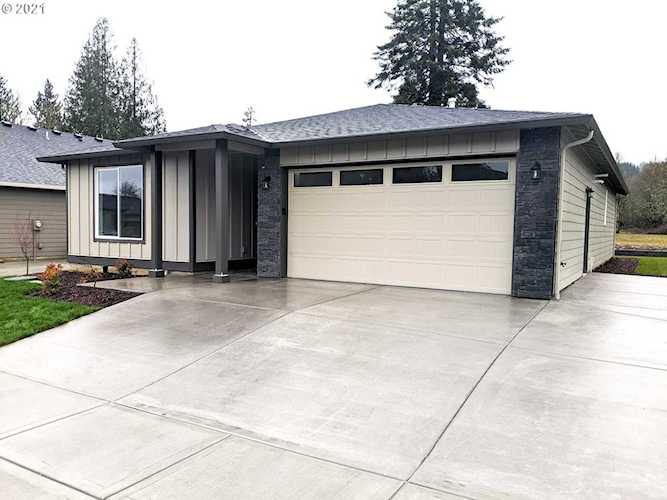 2225 SE 13th St Battle Ground, WA 98604