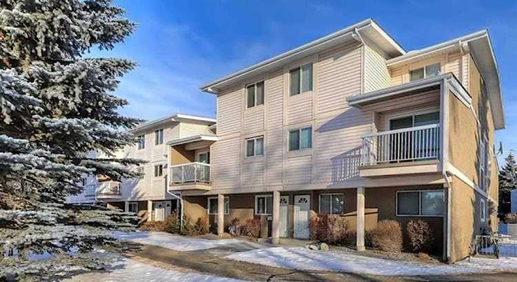 3015 51 St SW #21 Calgary, AB T3E 6N5