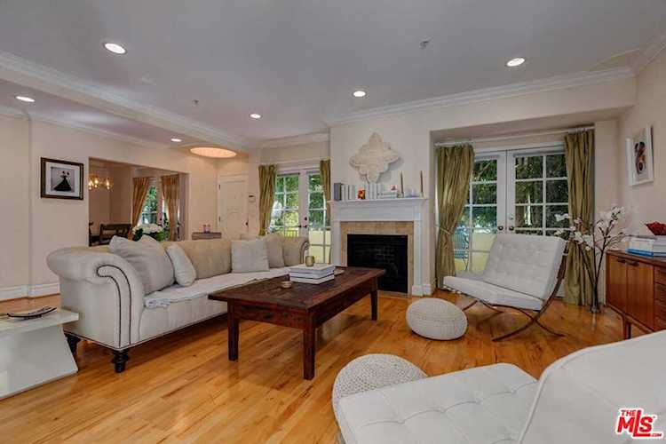 11803 Goshen Avenue #101 Los Angeles, CA 90049
