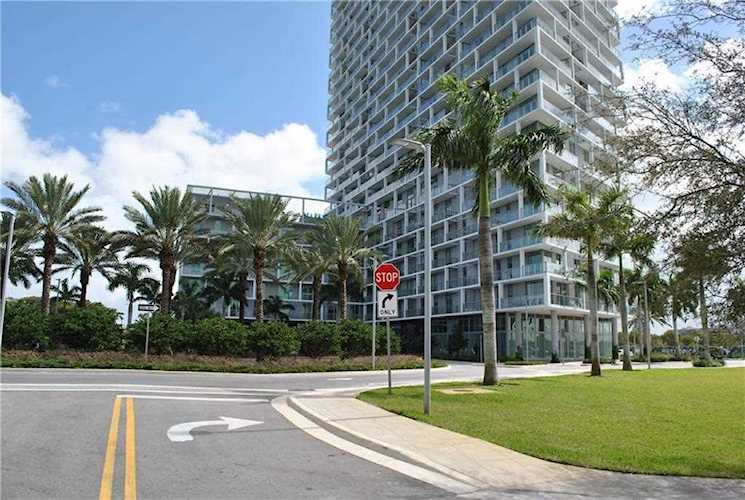 2000 Metropica Way #1708 Sunrise, FL 33323
