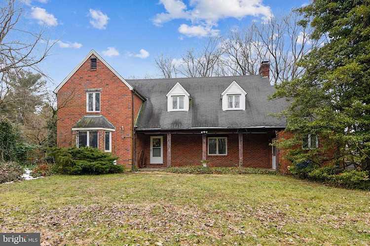 3718 A Ivydale Dr Annandale, VA 22003