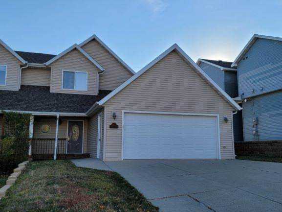 3242 E Capitol Ave Bismarck, ND 58501 | MLS 408816 Photo 1