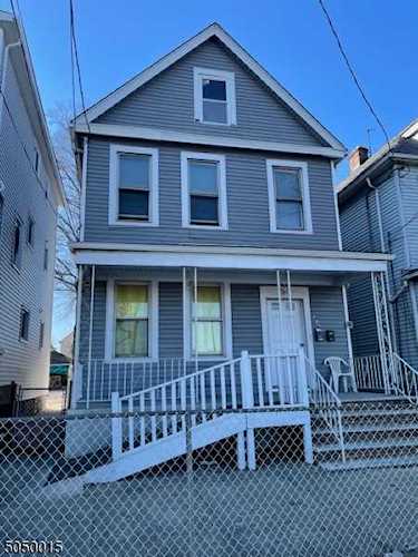 736 Spring St Elizabeth City, NJ 07201
