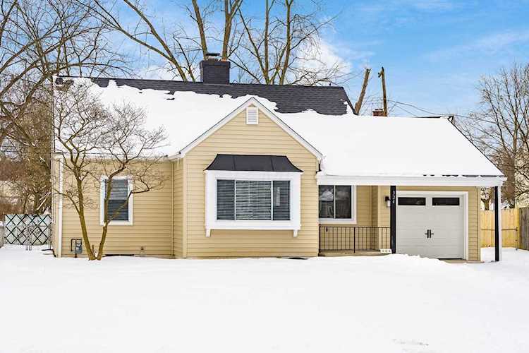 324 N Stanwood Road Bexley, OH 43209